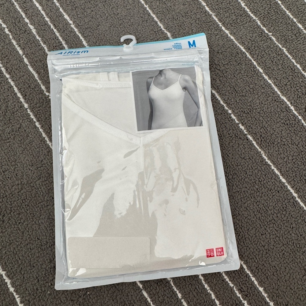 Uniqlo AIRism V-Neck Camisole in White